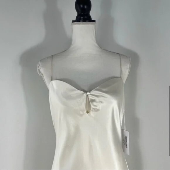 Reformation Tullamore silk maxi wedding dress - Picture 4 of 8